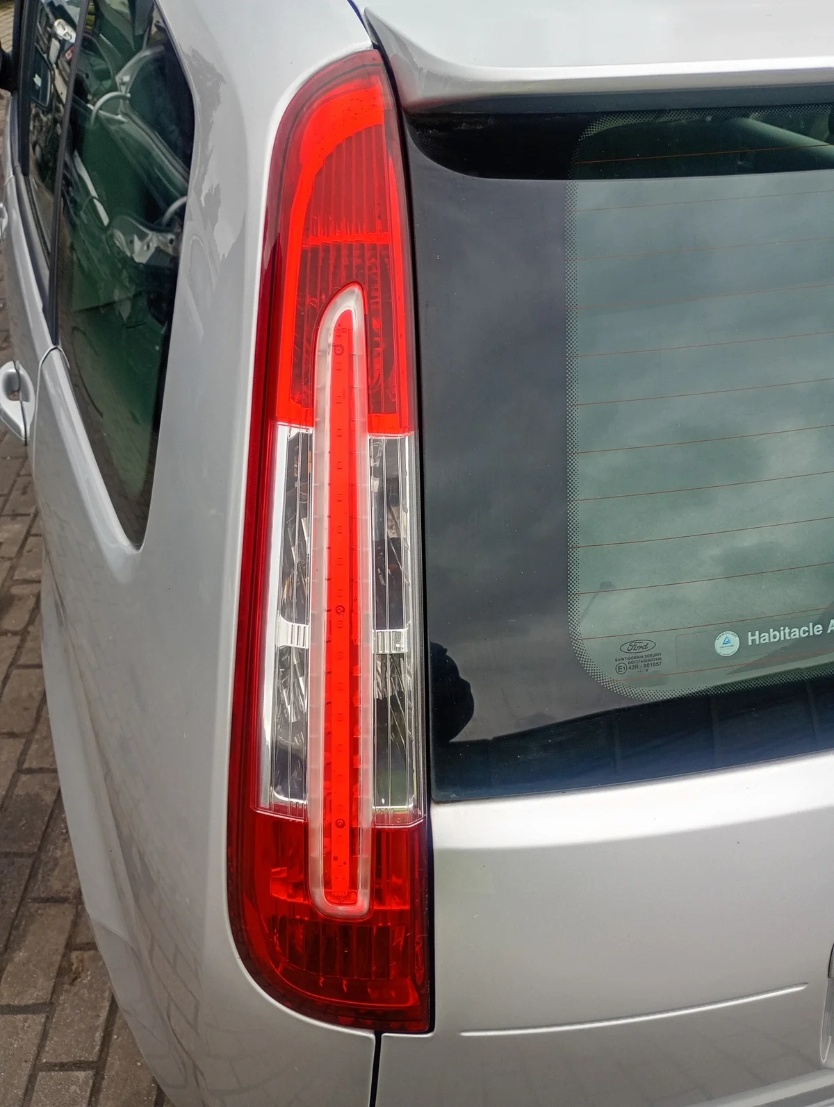 Rückleuchte links Ford C-MAX I FL 07-11