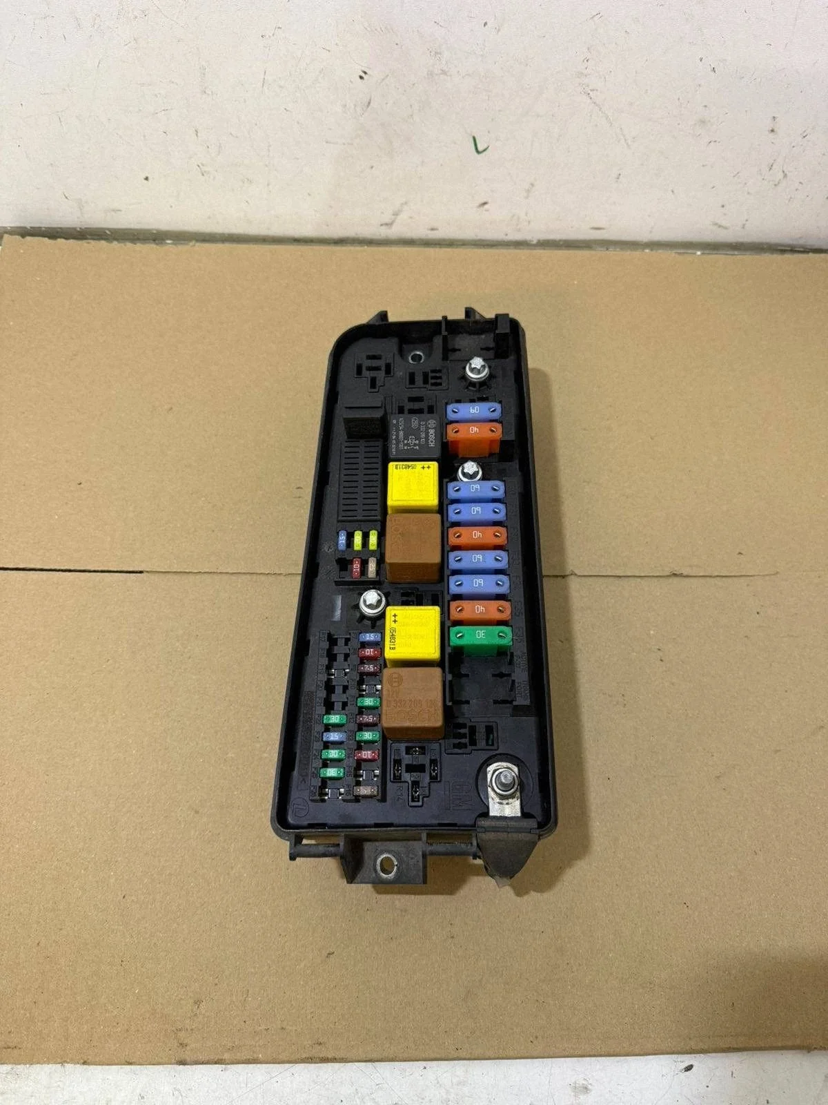 Opel Vectra C 05-09 Caixa Fusíveis 460023260