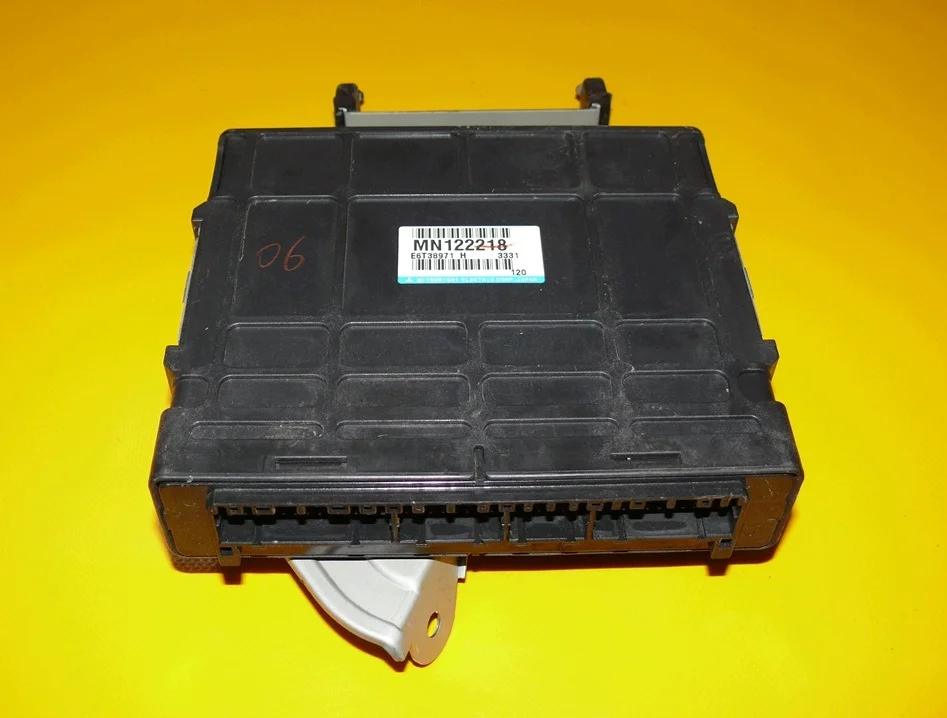Mitsubishi Outlander Engine Immobilizer ECU JOK-131-K15 image 3