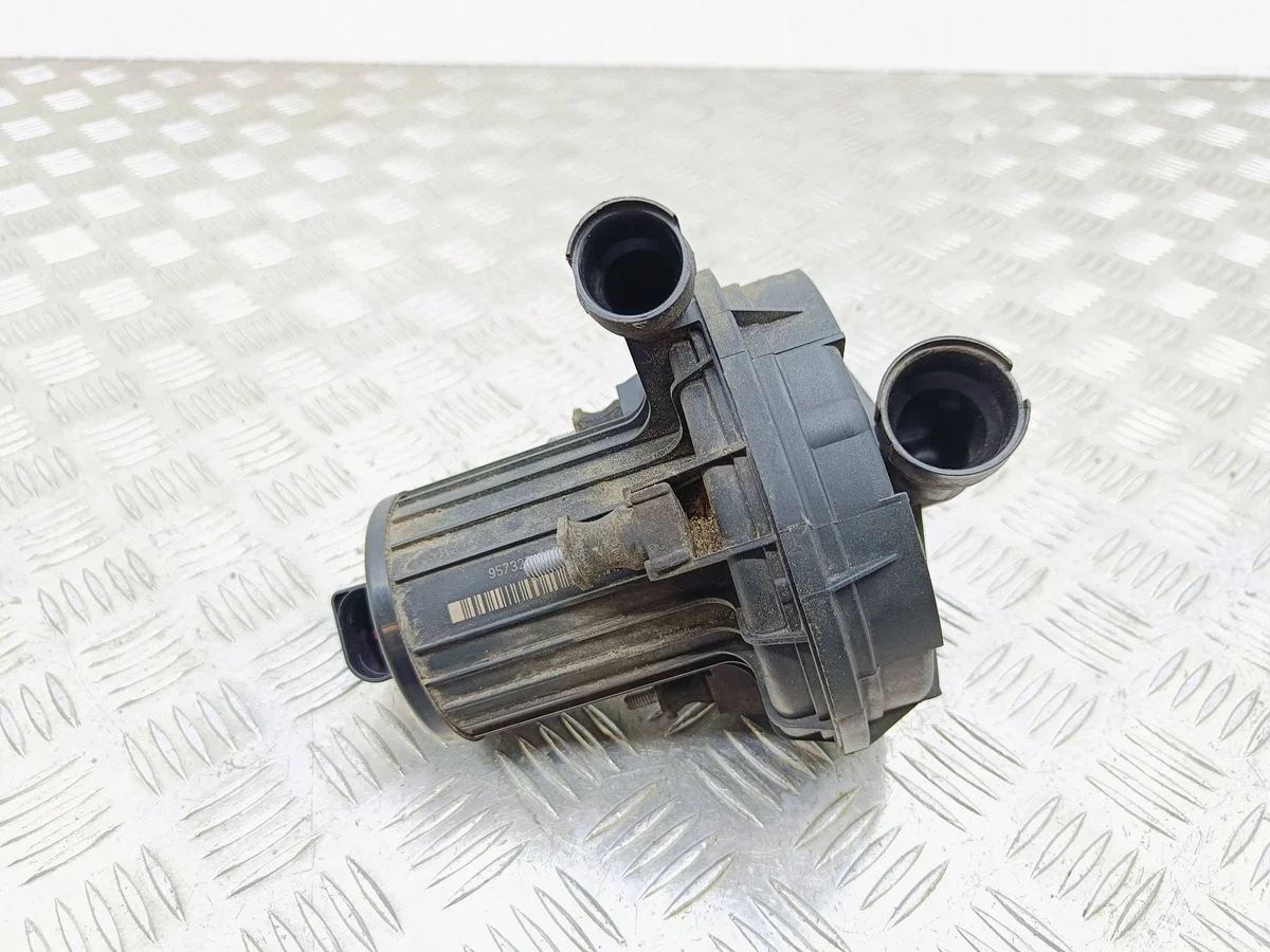 Audi Secondary Air Pump 07L959253B Used
