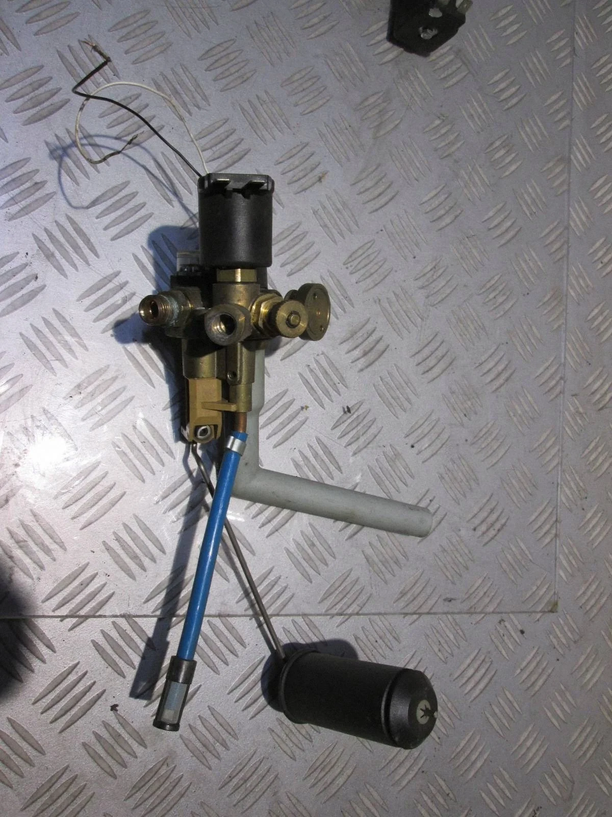Multivalvola GPL Tomasetto Achille Usata image 4