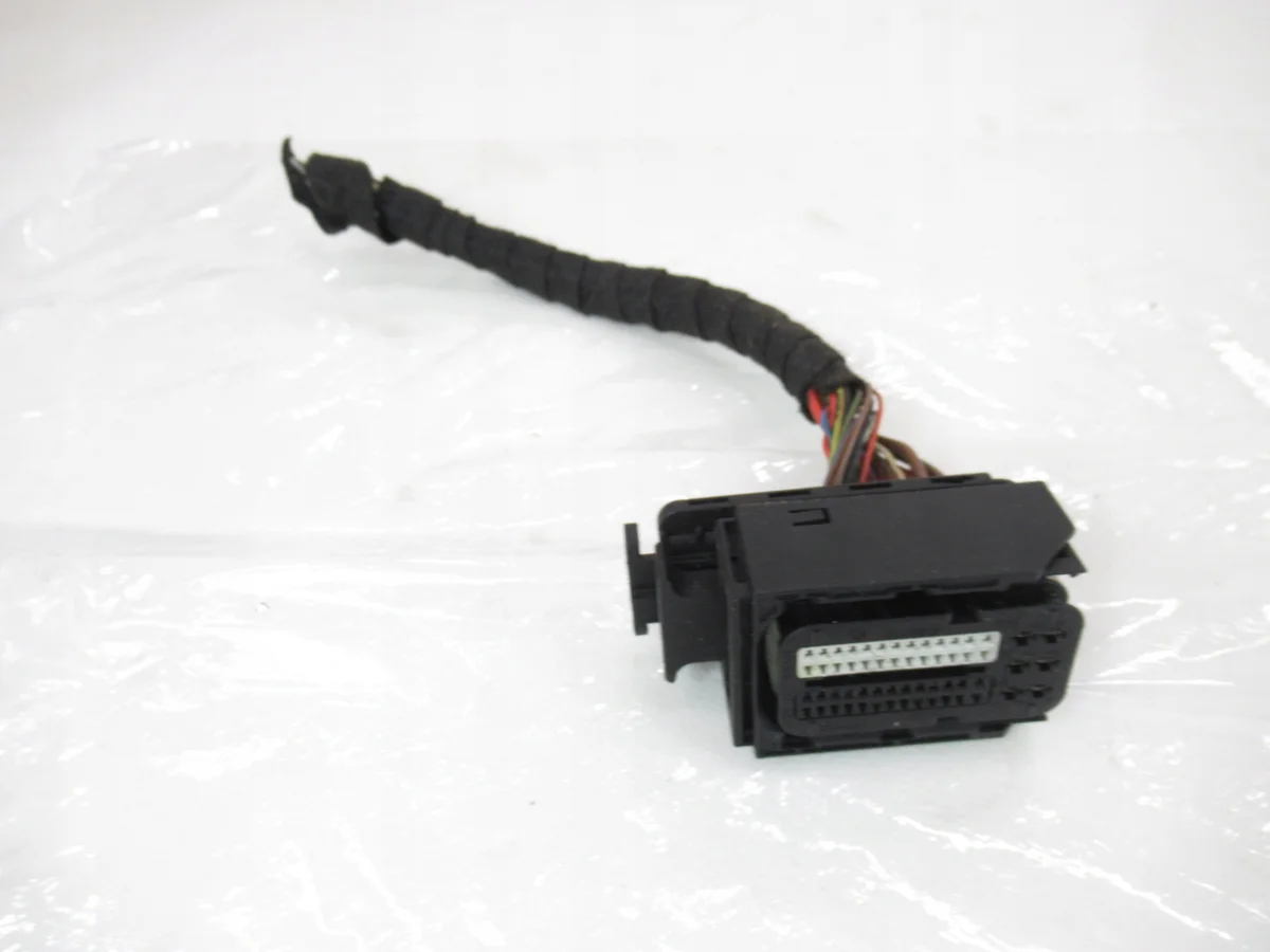 Connecteur calculateur moteur BMW N47 N57