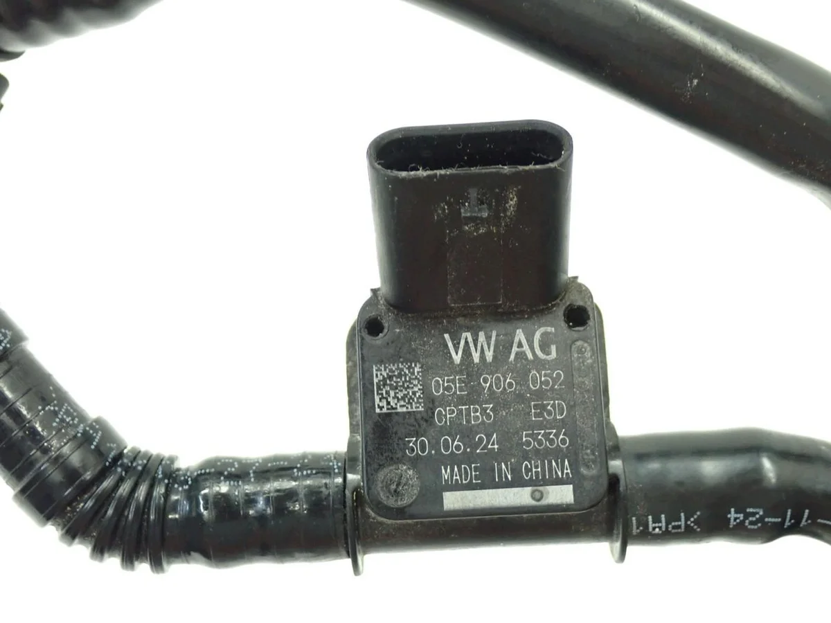 Válvula Sensor Combustible Skoda Superb IV 1.5 eTSI image 7