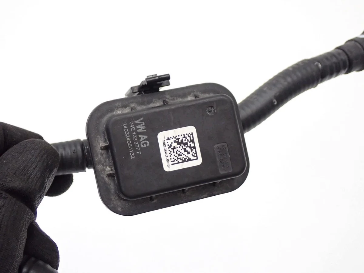 Válvula Sensor Combustible Skoda Superb IV 1.5 eTSI image 9