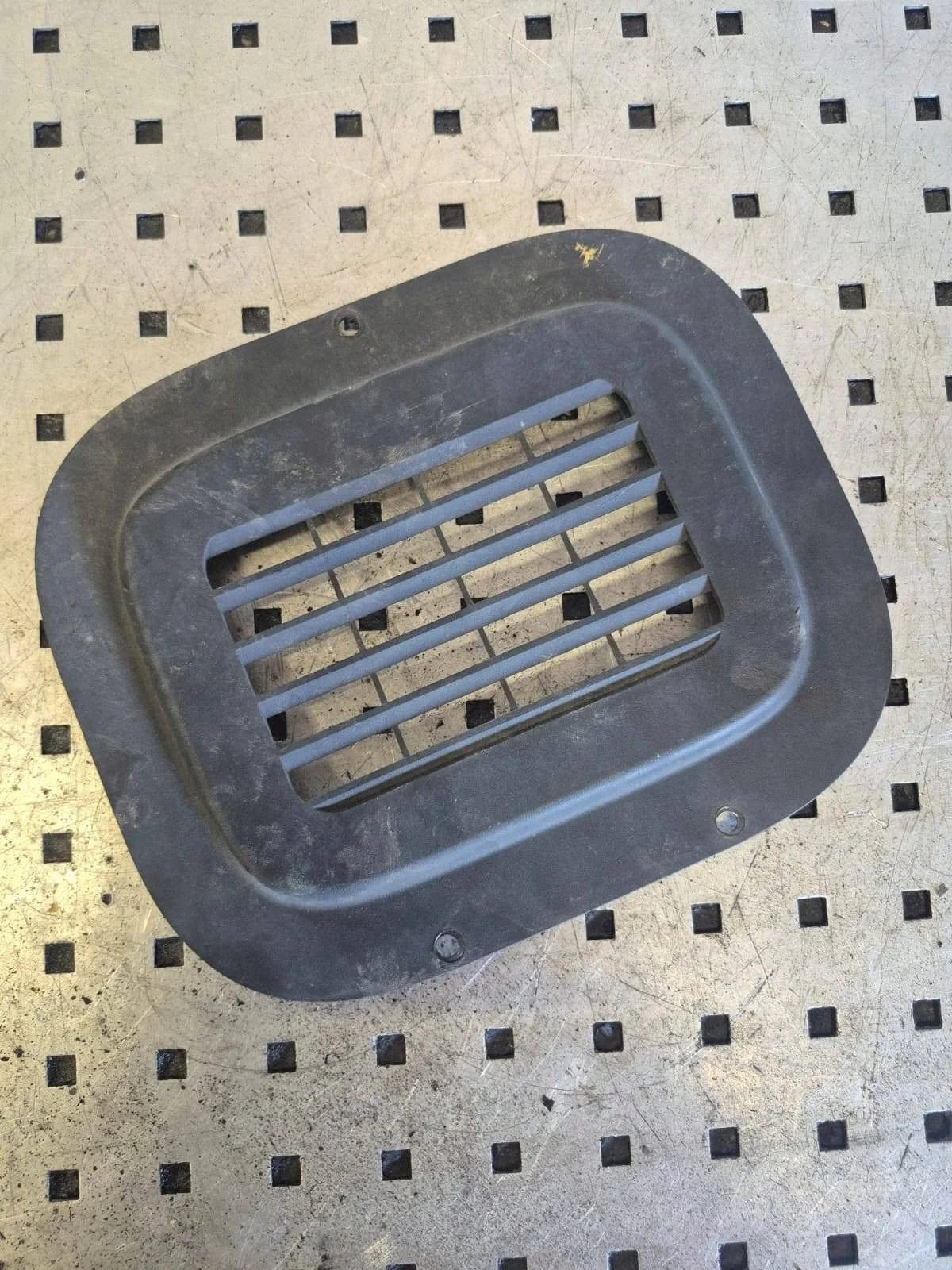 Grille de ventilation Renault Master III 798700001R