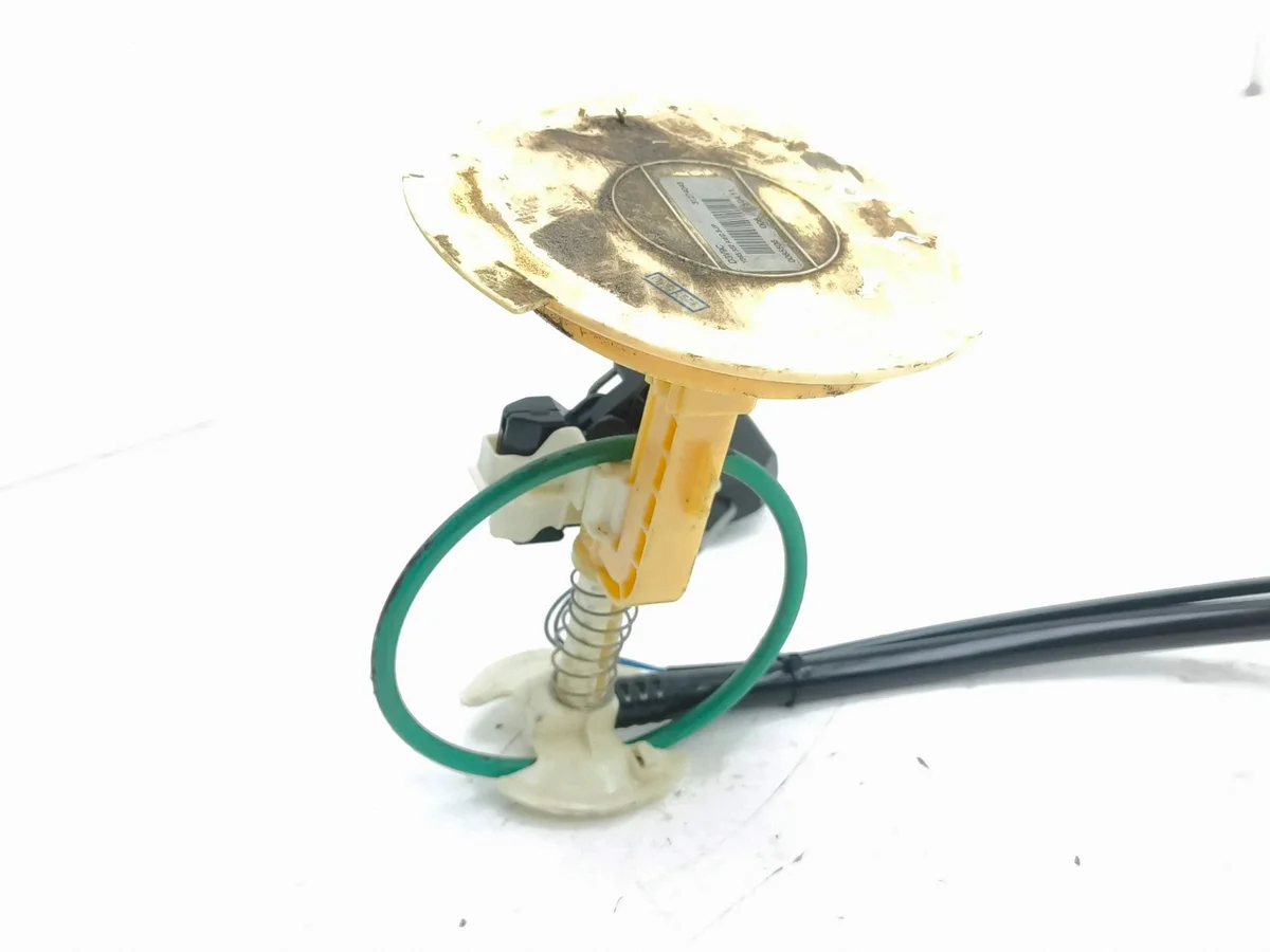 VOLVO S60 2.5 T Capteur Niveau Carburant 31274048 image 10