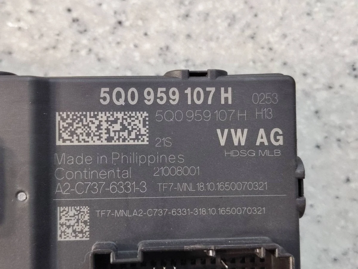 Module hayon VW Passat B8 5Q0959107H image 3