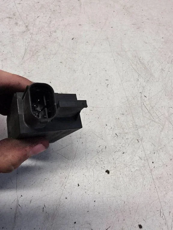 AUC Sensor BMW E34 E36 E39 E46 E53 E83 E85 E86 image 4