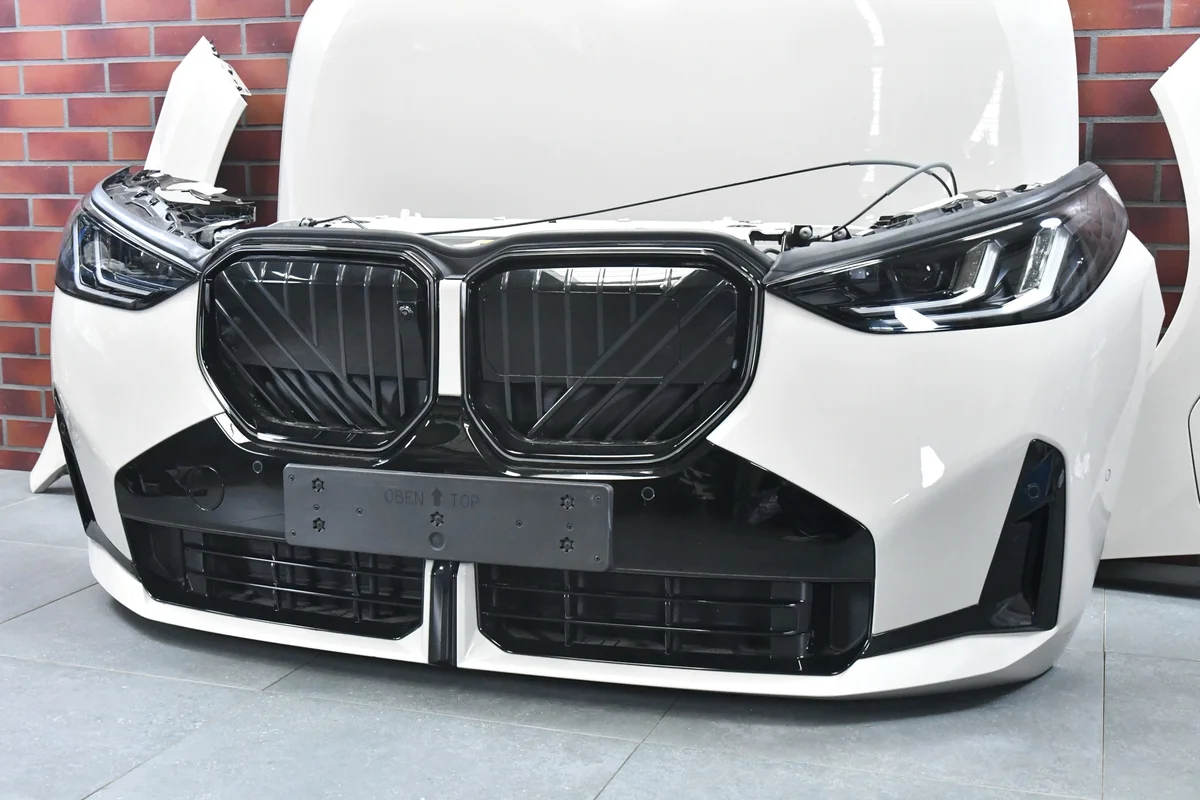 BMW X3 G45 M-Package Radiator Support image 3