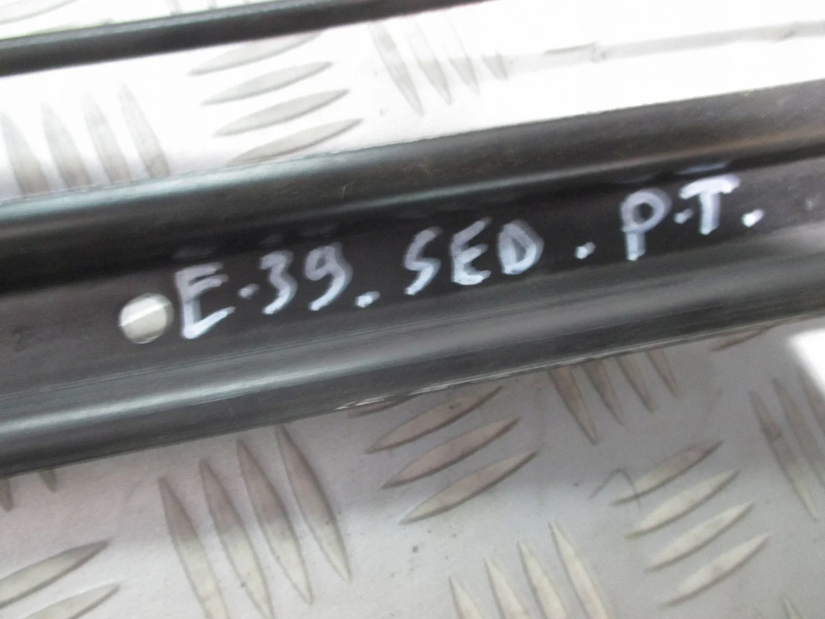 BMW 5 E39 Fensterheber manuell rechts 8159834 image 3