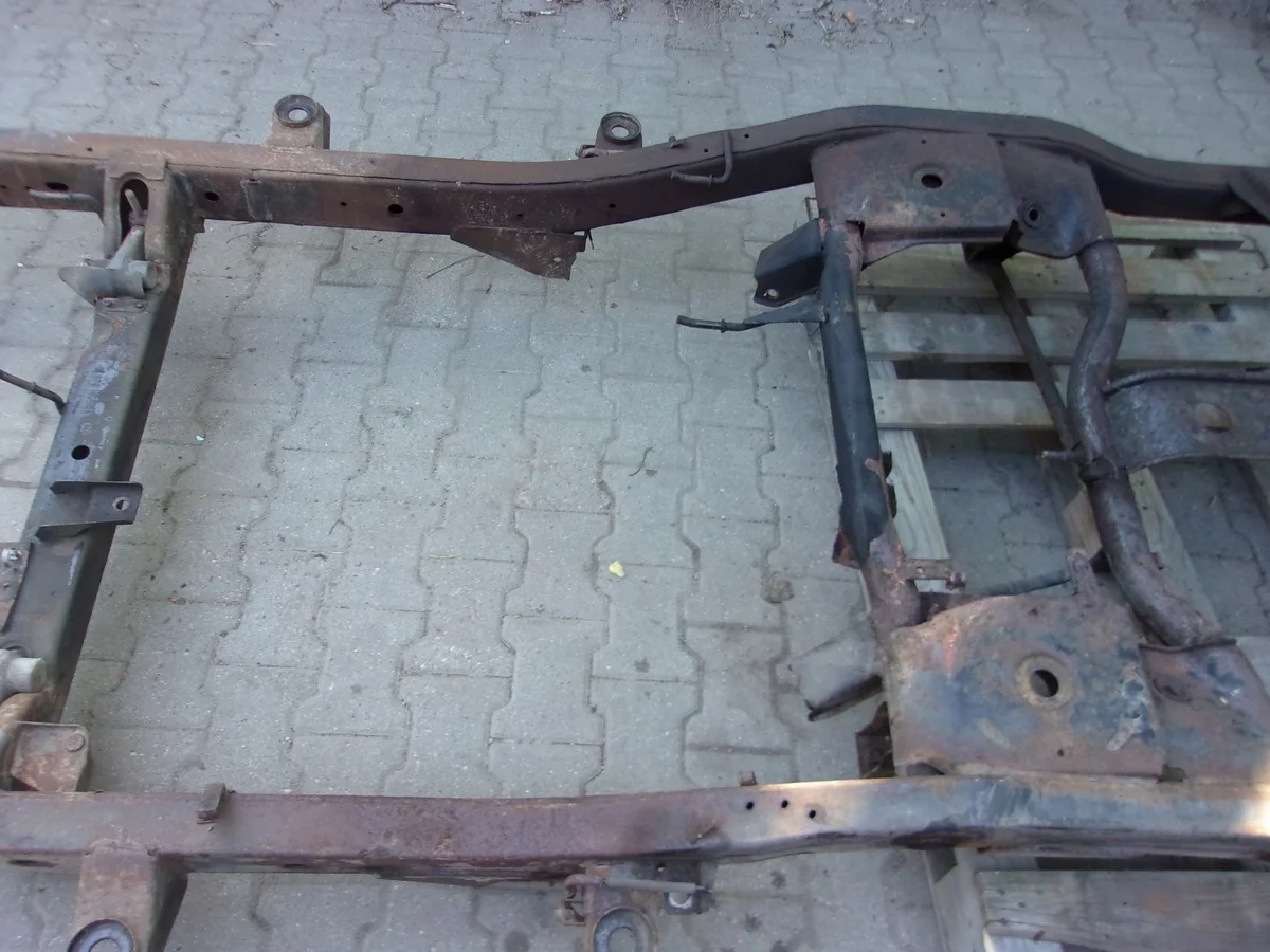 Hyundai Terracan Chassis Frame 2.9 CRDI image 4