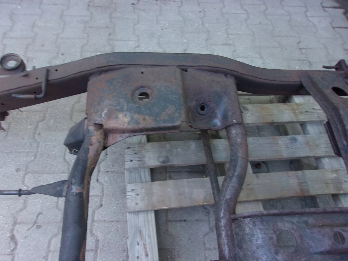 Hyundai Terracan Chassis Frame 2.9 CRDI image 6