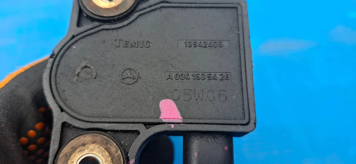 Ölstandssensor Mercedes W169 2.0 CDI A0041535428 image 3