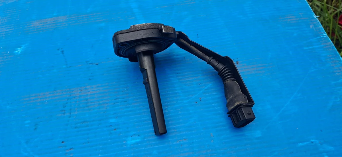Sensor Nivel Aceite BMW E39 2.0 D 1433510