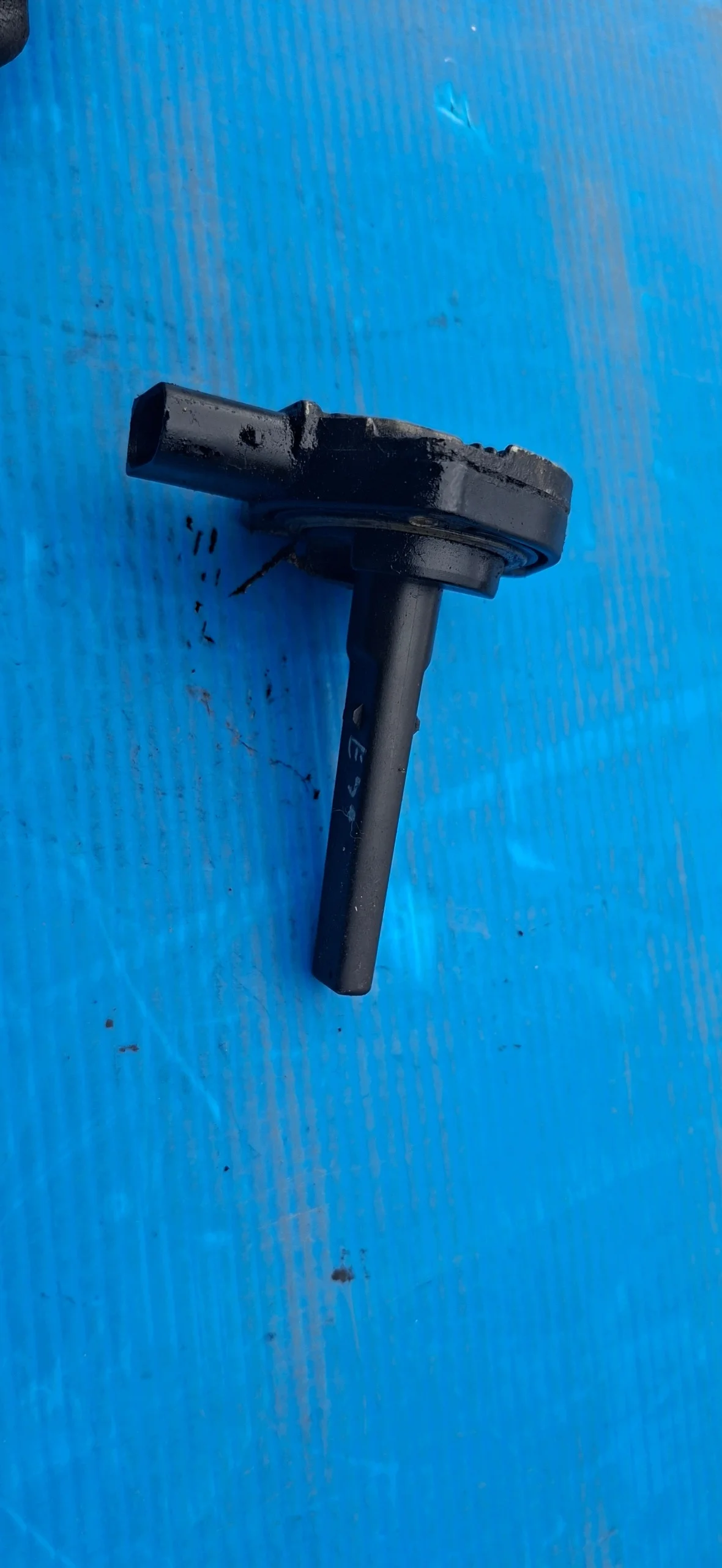 BMW E46 E39 E90 Oil Level Sensor Used image 3