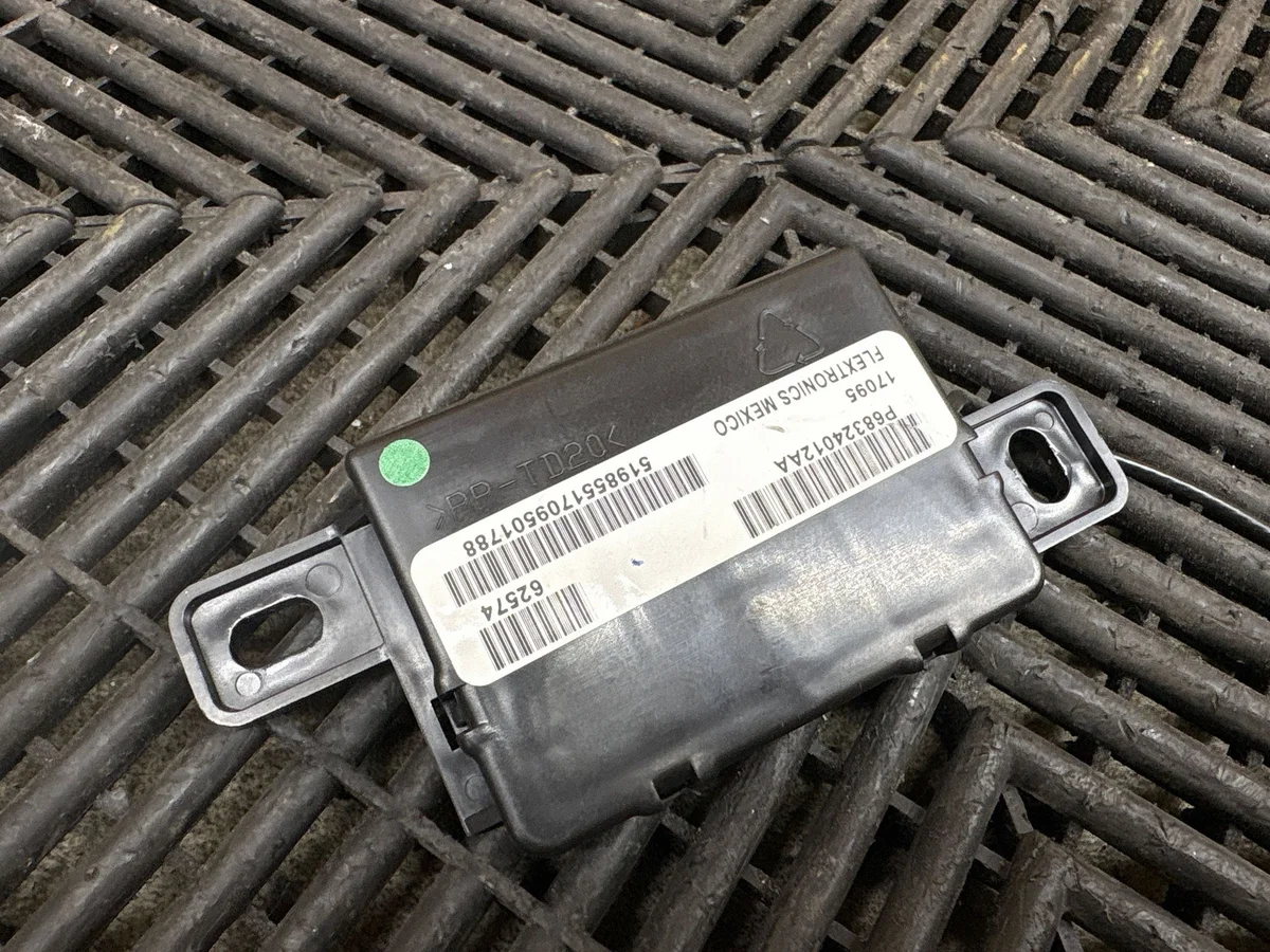 Alfa Romeo Giulia Wegfahrsperre Schleife A2C97495511 image 3