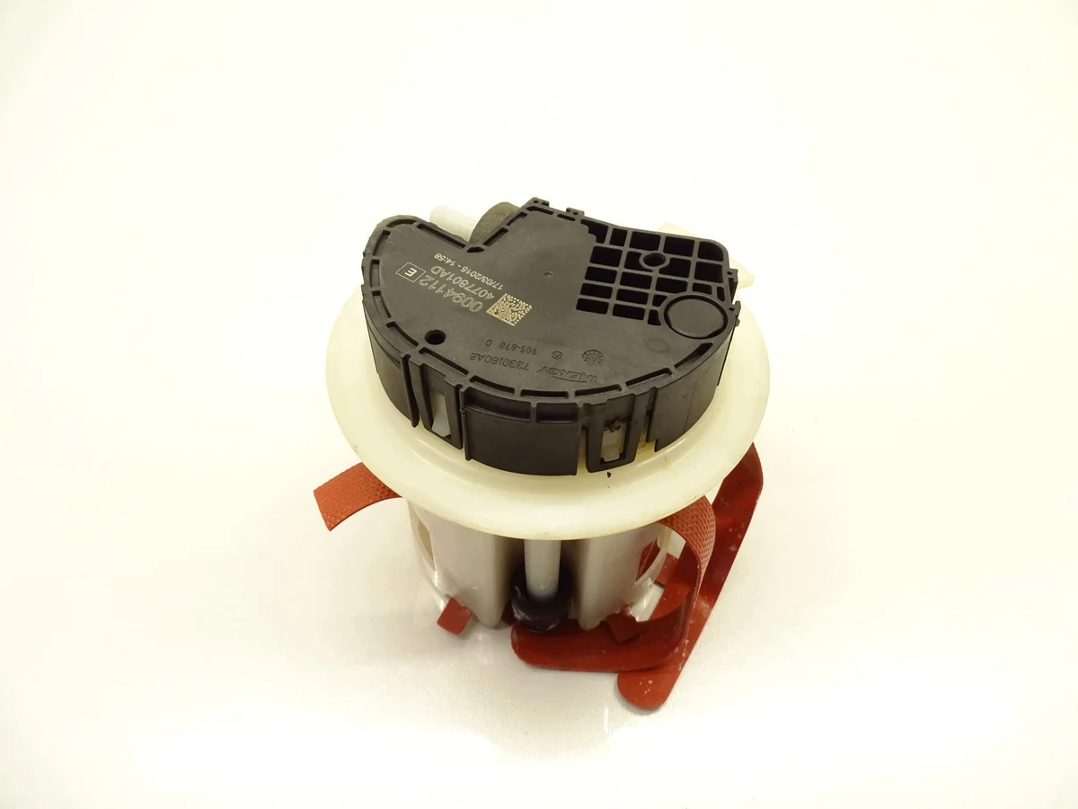 AdBlue Pump Audi A6 C7 4077801AD