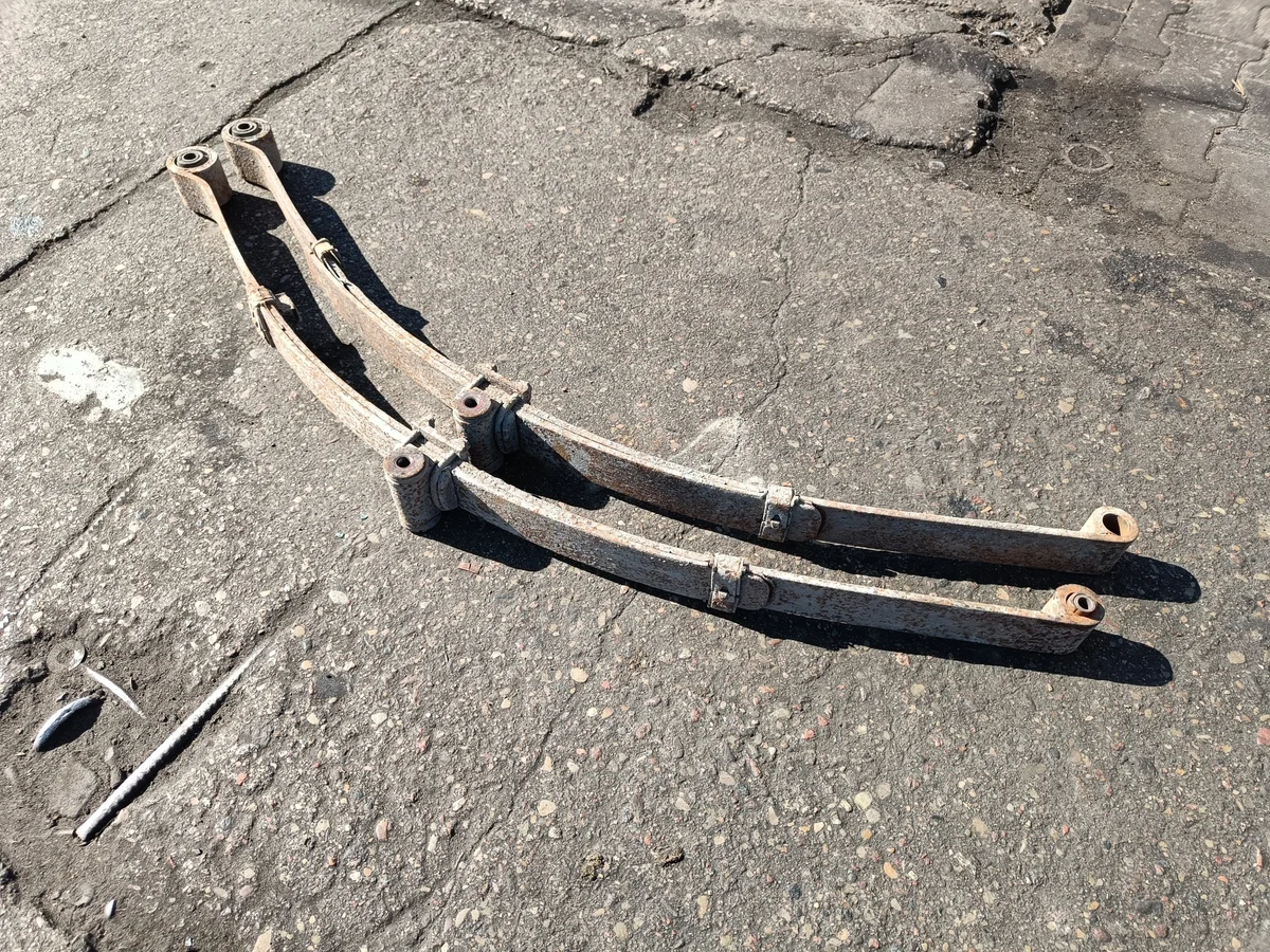 Takajousi Polonez Fiat 125p, 2-lehtinen