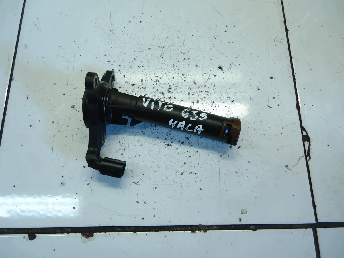 Sensor Nivel Aceite Mercedes Vito W639 A0061533028