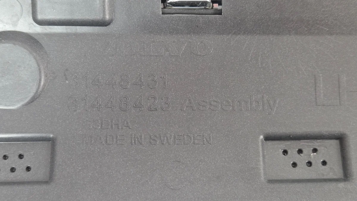 Türleiste hinten links Volvo XC90 II Chrom image 9