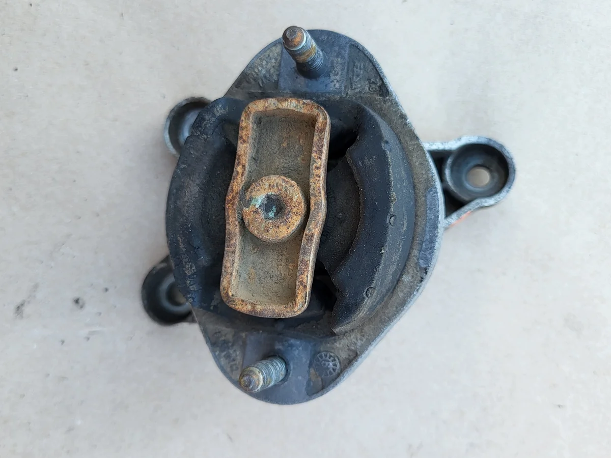 Motorsteun Audi A4 B6 B7 1.8 T 8E0399115K