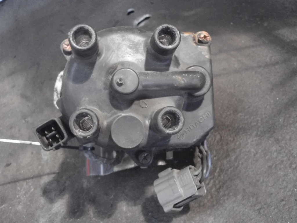 Zündapparat Mazda 121 B3C74204
