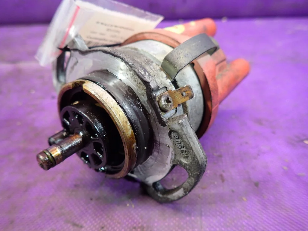 Tête d'allumeur VW Lupo 1.0 AP 0237521061