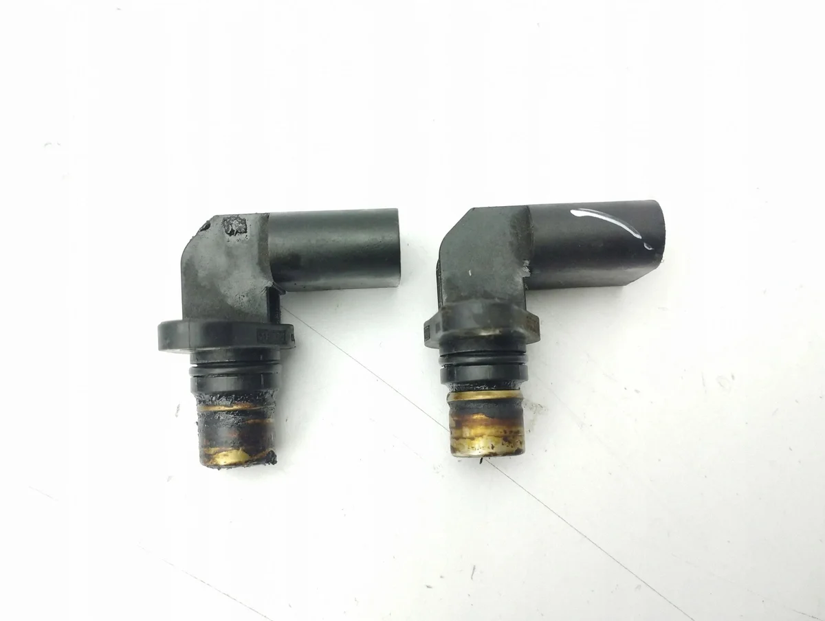 Porsche Cayenne 9PA Camshaft Position Sensor 06A905161