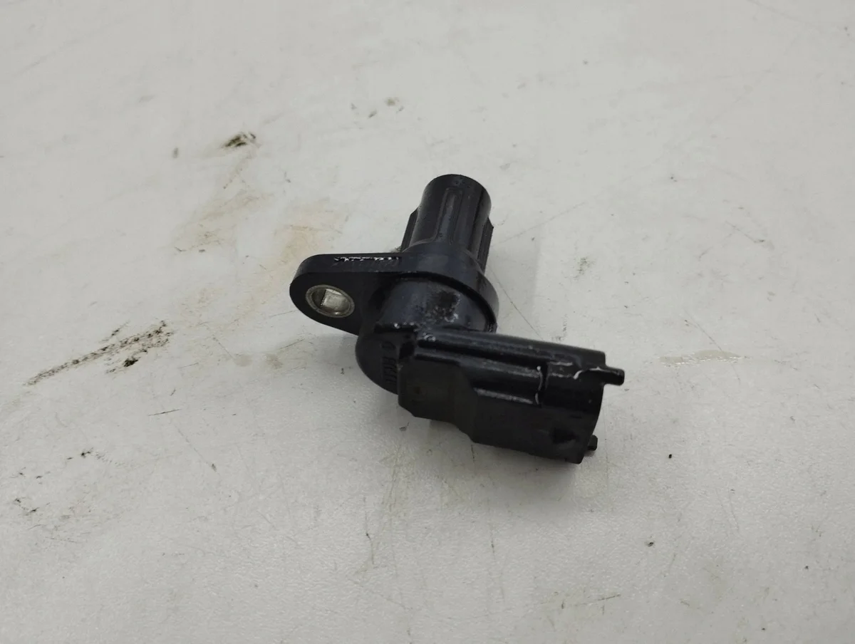 Maserati Ghibli III SQ4 Nockenwellensensor image 4