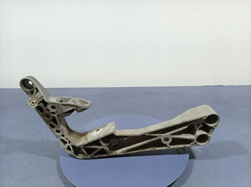 BMW 7 G11 G12 LCI Getriebehalter XDRIVE image 3