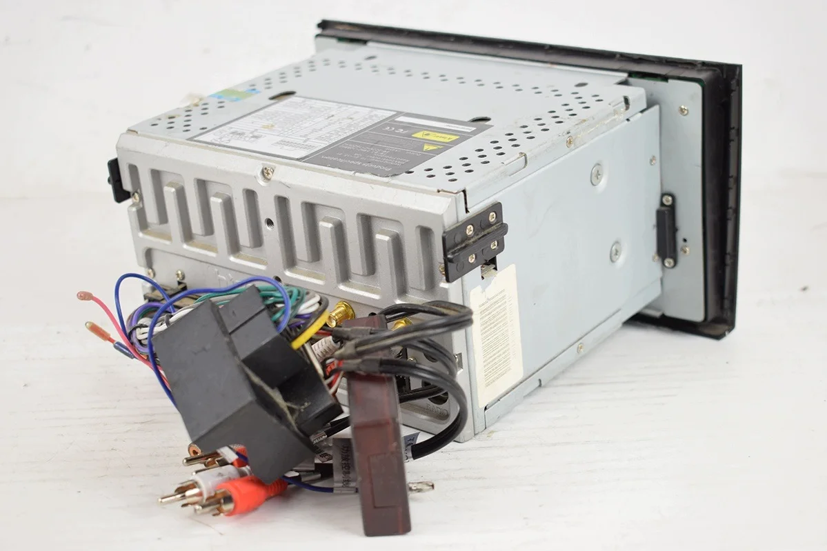 Radio 2-DIN Audi A4 B6 B7 Usato OEM 150888 image 4