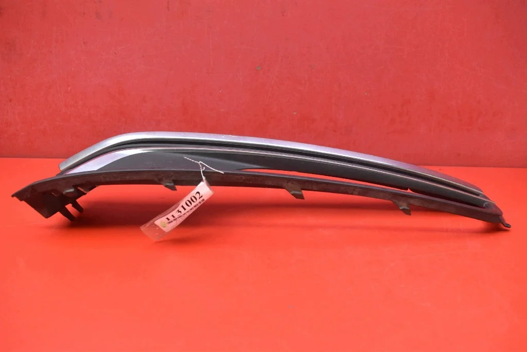 Rejilla Parachoques VW Passat B7 Derecha Cromada image 5