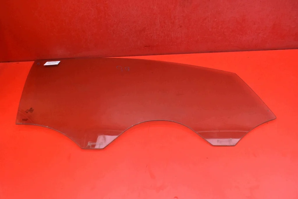 Cristal Lateral Delantero Derecho VW Polo V 6R