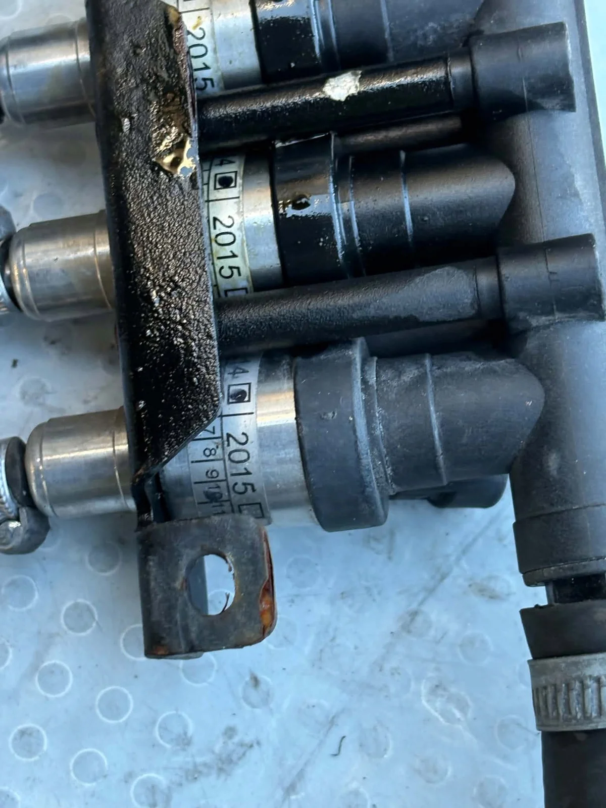 BMW LPG Gas Einspritzdüse 67R-021131 gebraucht image 4