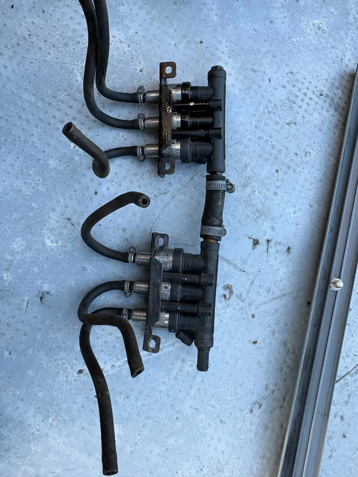 BMW LPG Gas Einspritzdüse 67R-021131 gebraucht image 5