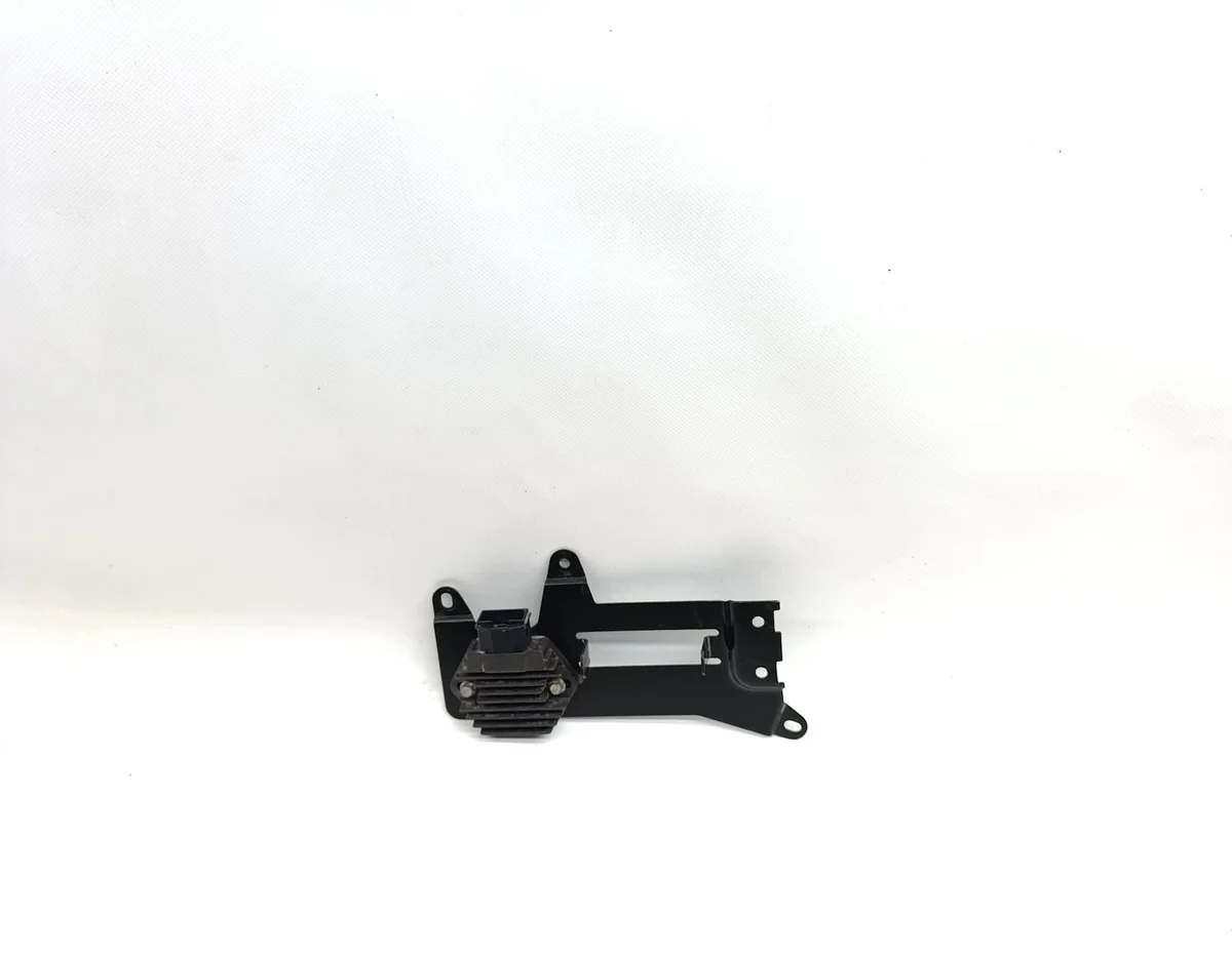 Voltage Regulator Honda CBR 600 SH69112
