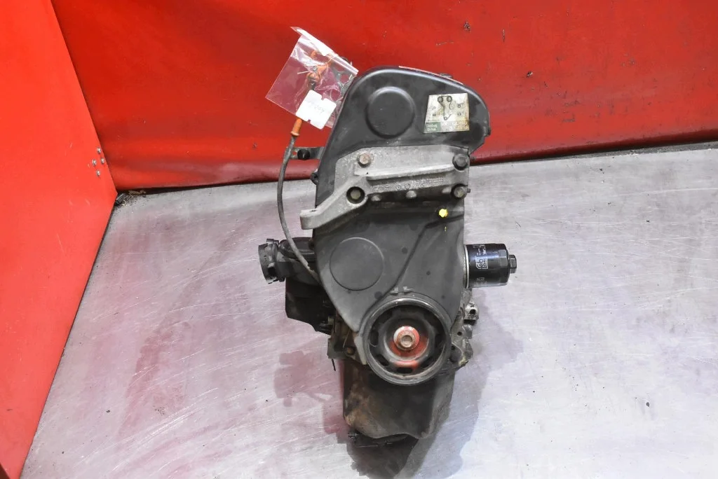 Motor VW Polo 1.4 16V 80 KM Benzin image 6