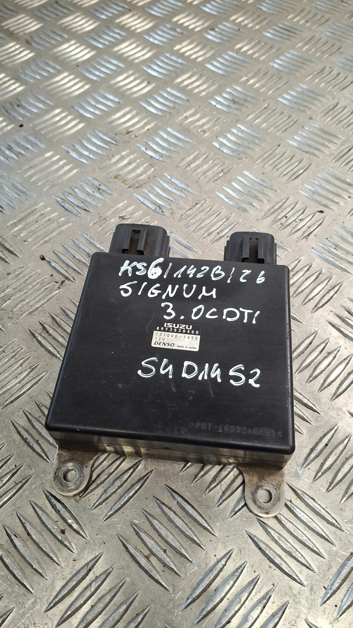 Opel Signum 3.0 CDTI Injector Module