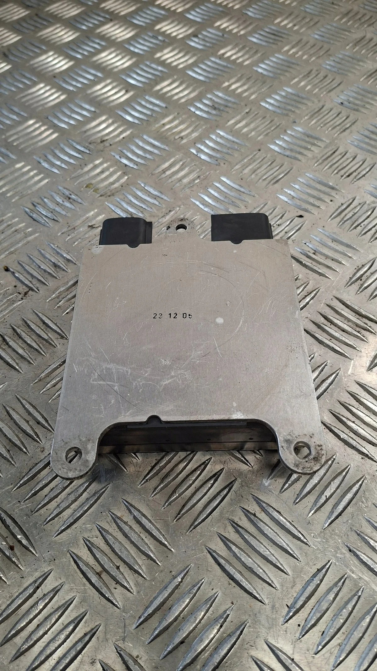 Opel Signum 3.0 CDTI Injector Module image 4