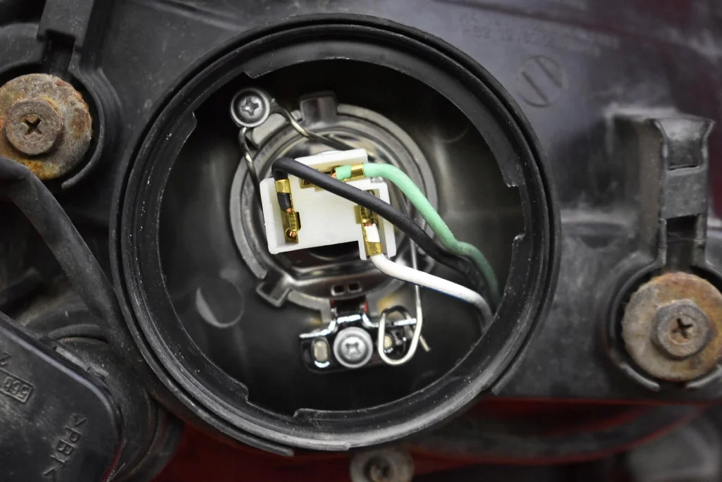 Scheinwerfer links Hyundai Tucson 1 04-10 image 9