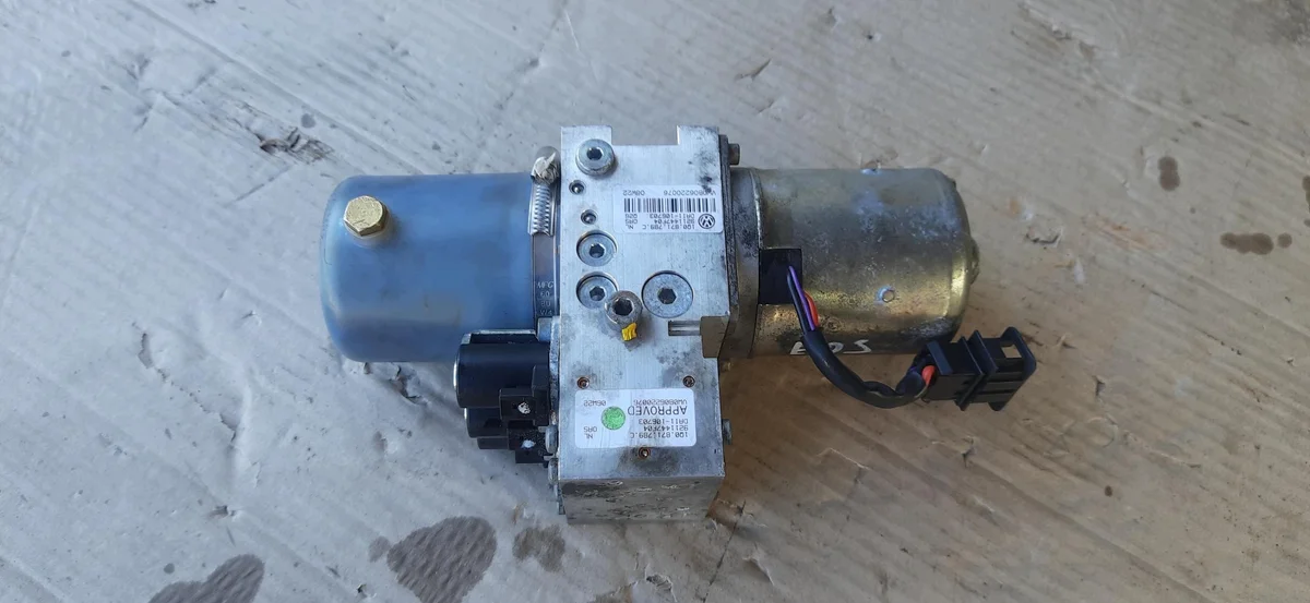 Hydraulipumppu Volkswagen Eos 1Q0871789C image 6