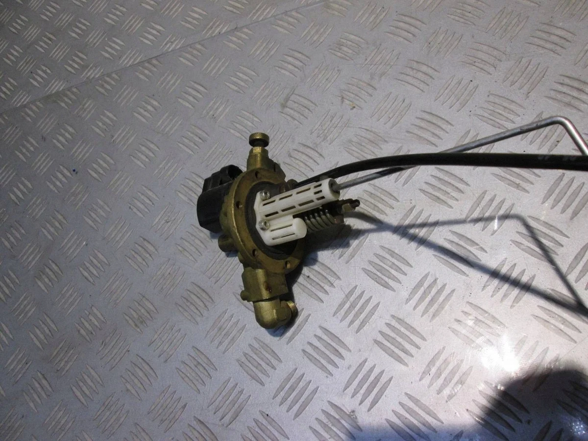 Wielozawór LPG Audi A6 S6 C5 24072004 image 4