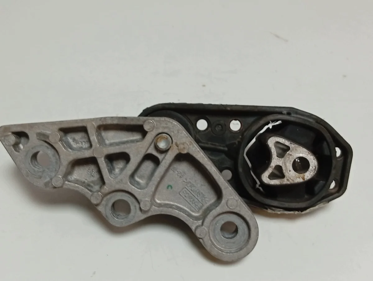 M1507 - Lager Getriebe unten Ford Puma MK2 image 3