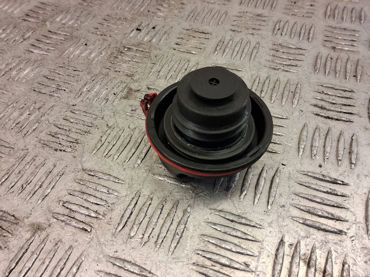 Bouchon réservoir Opel Zafira C SKE70990 image 8
