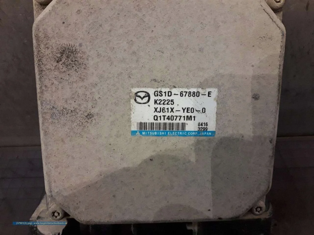 Mazda 6 ohjaustehostinmoduuli GS1D67880E