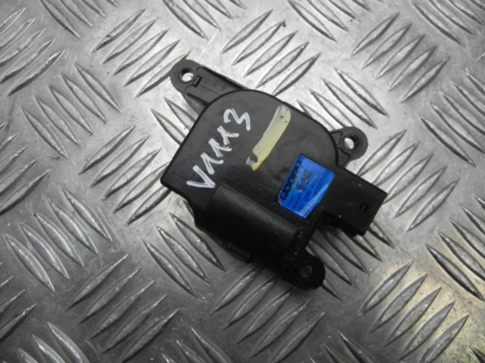 Moteur volet température AB1R0005 Kia CEE'D