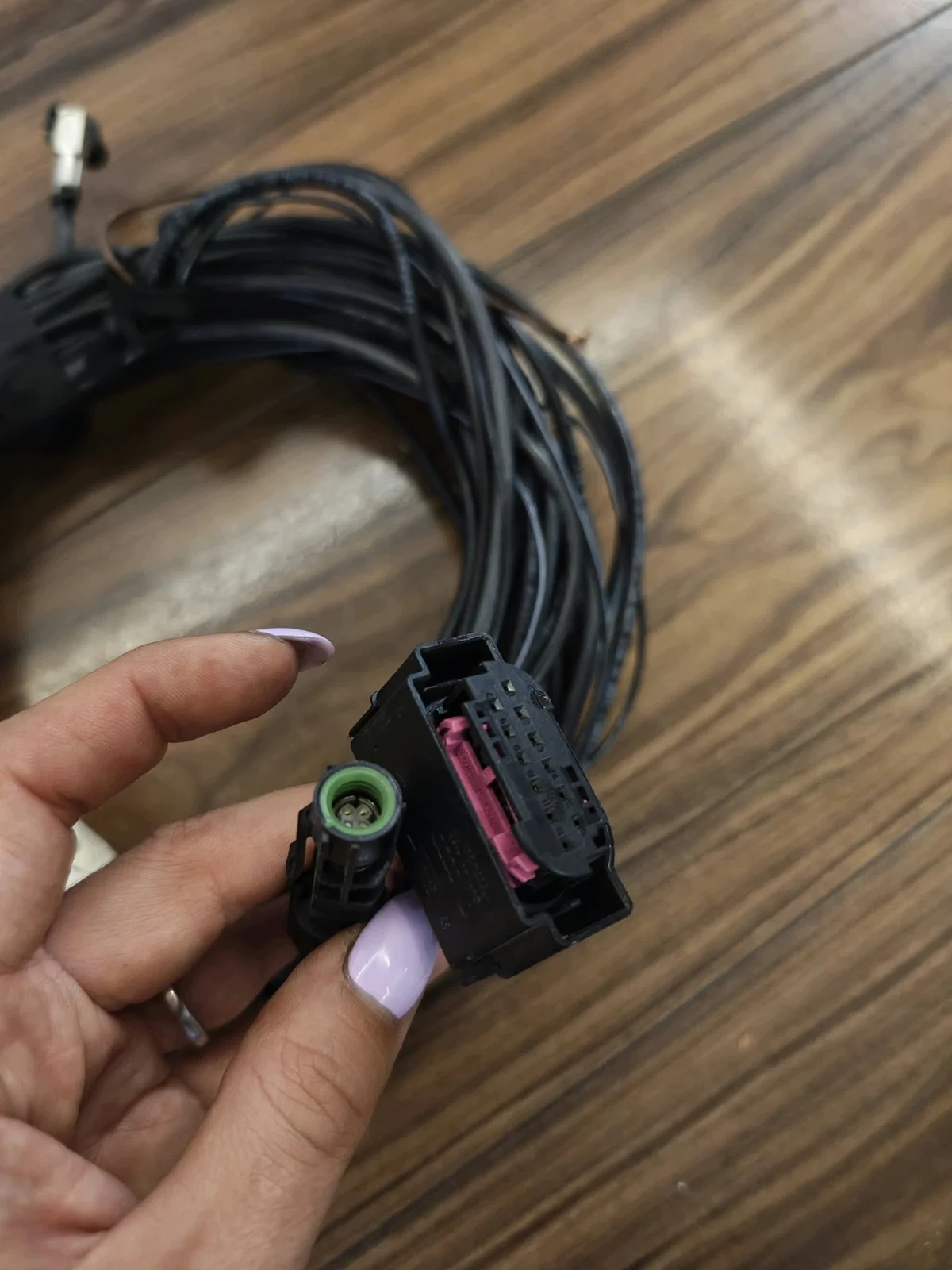 Audi A6 C7 Stecker 4E0972713 image 3