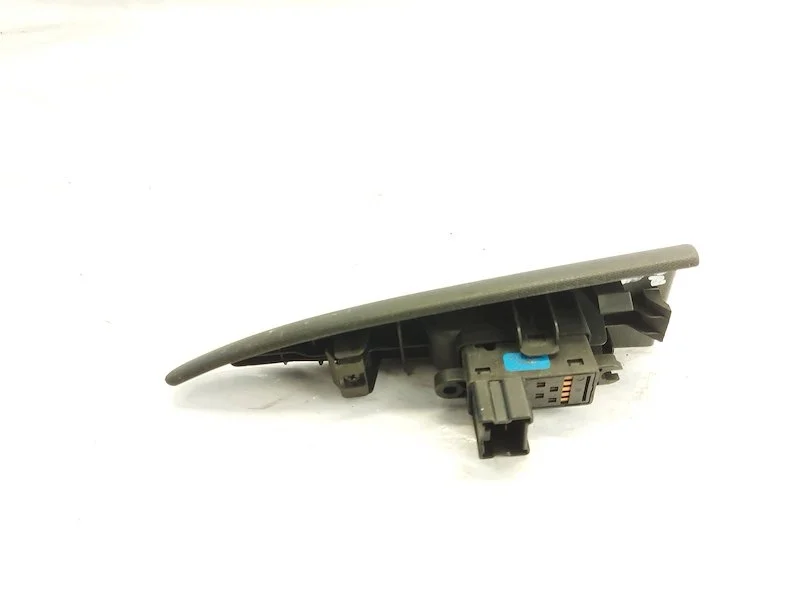 Nissan Note E11 82960-9U104 Commande Leve Vitre Arriere image 7