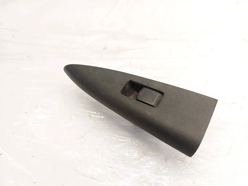 Nissan Note E11 82960-9U104 Commande Leve Vitre Arriere image 8