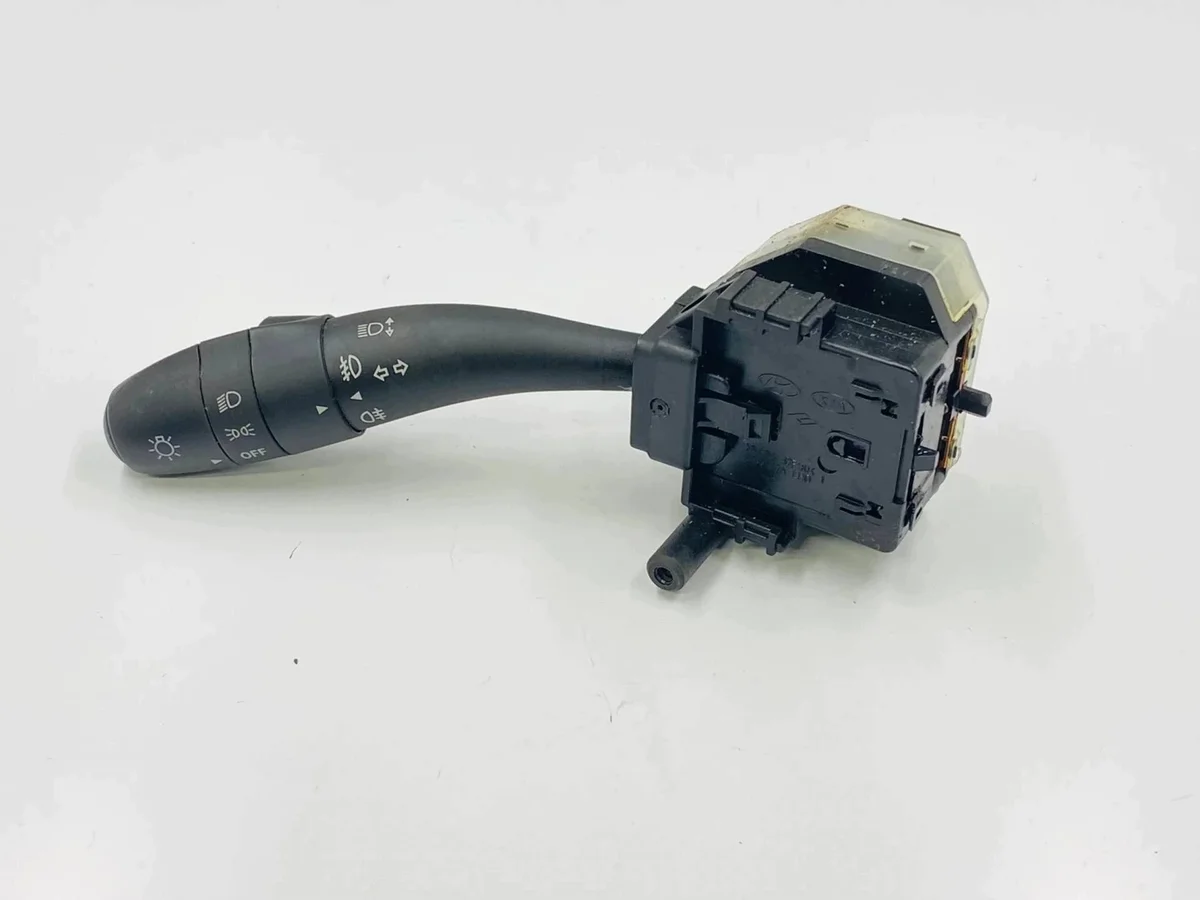 Commutateur clignotants Hyundai i30 934102R030
